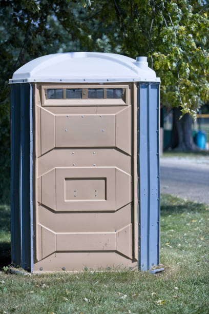 Best Handicap porta potty rental  in Castle Point, MO
